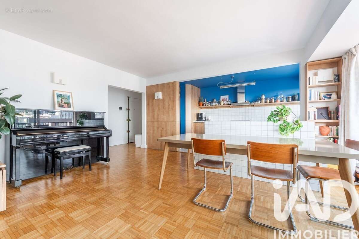 Photo 9 - Appartement à PARIS-18E