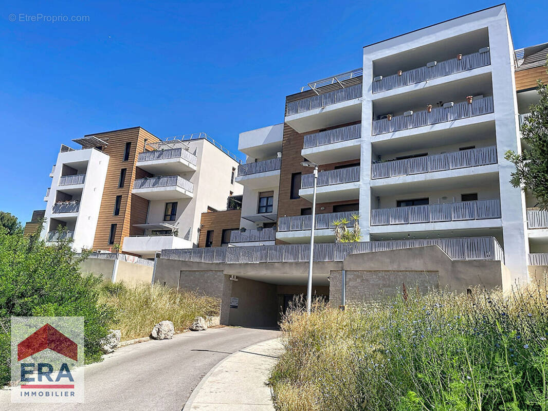 Appartement à MARSEILLE-14E