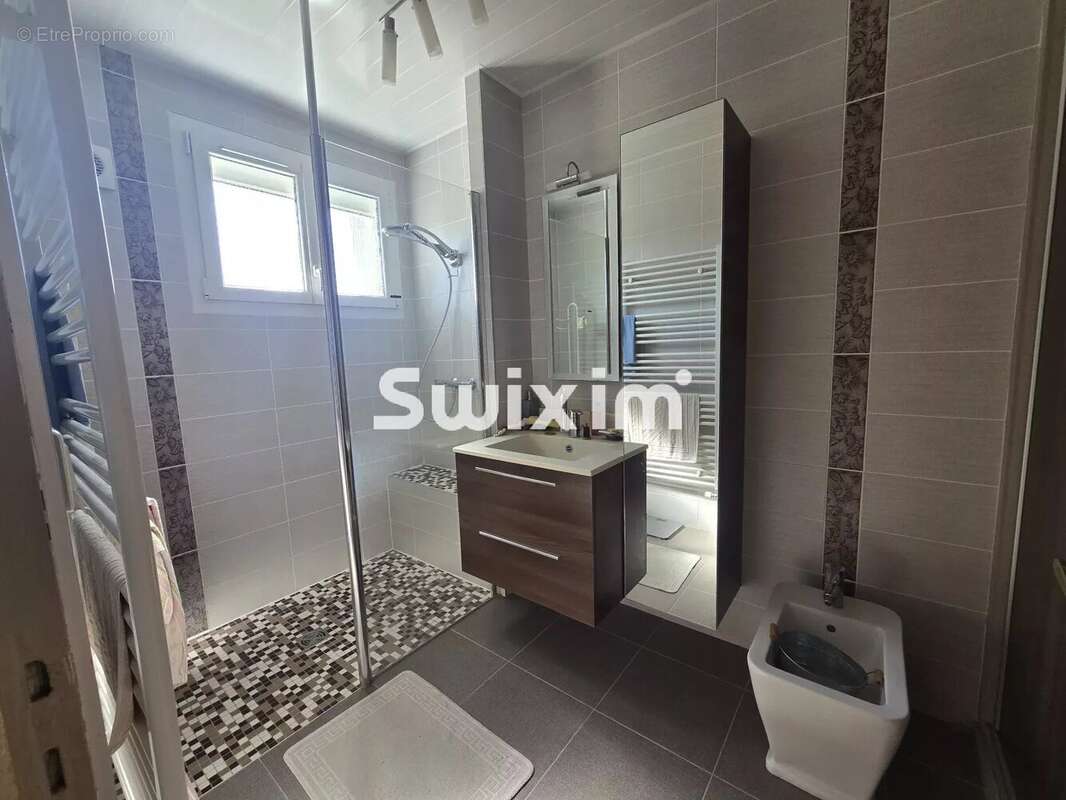 Maison à LONS-LE-SAUNIER