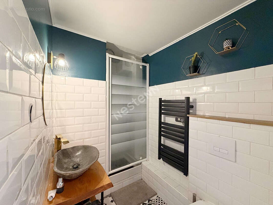 Appartement à CARQUEIRANNE