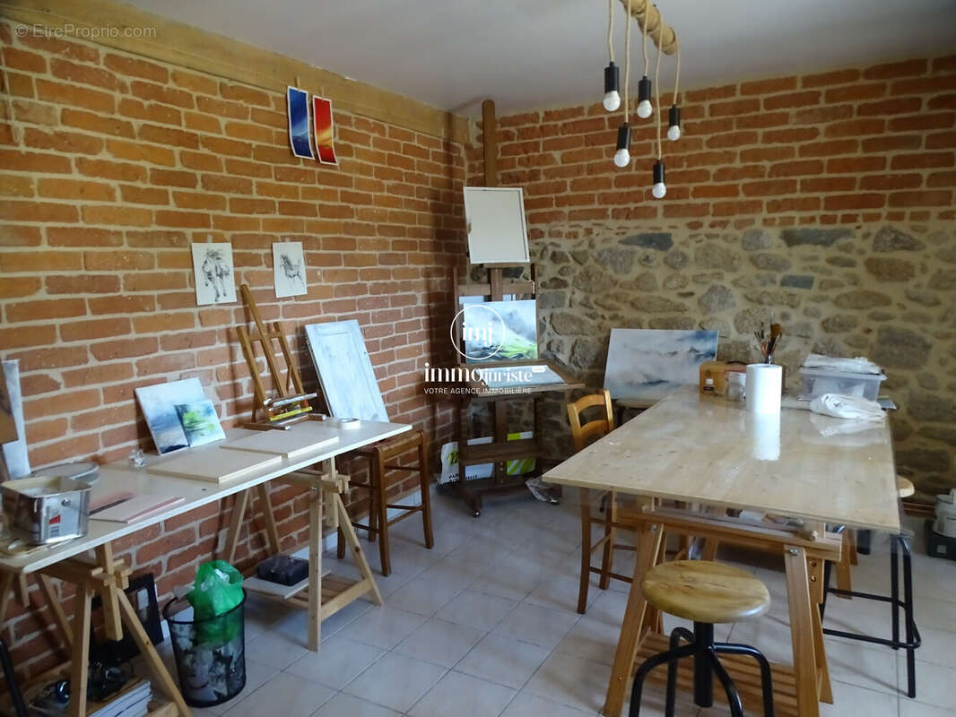 Maison à SAINT-JUNIEN