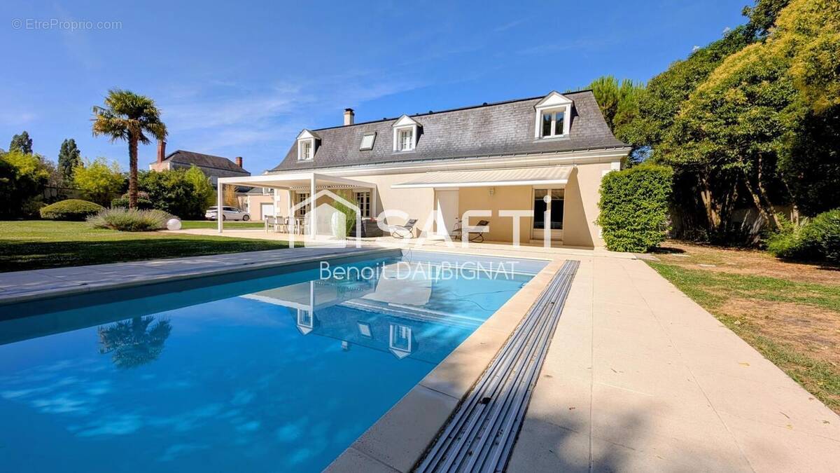 Photo 1 - Maison à TOURS
