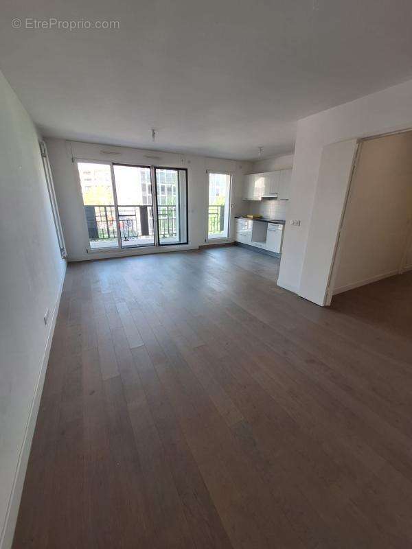 Appartement à LEVALLOIS-PERRET