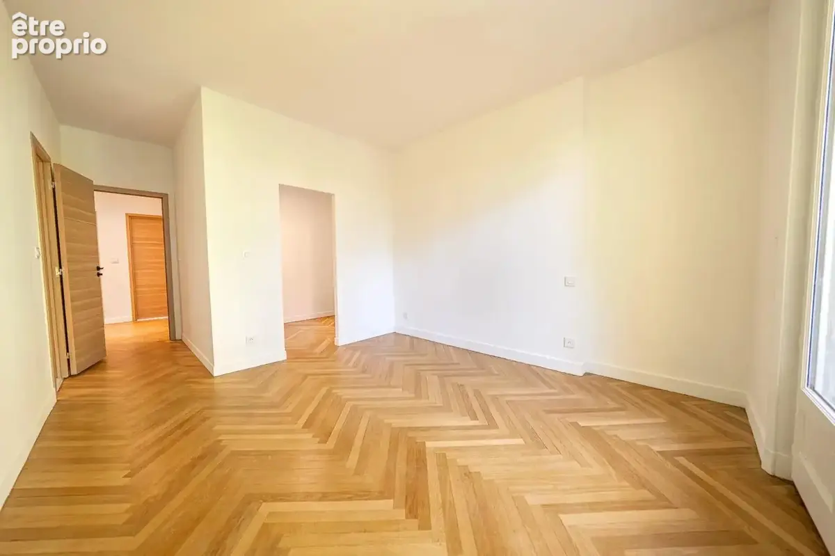 Appartement 141 m² à Lyon-3e  - photo 4