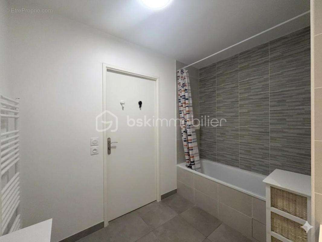 Appartement à PONTAULT-COMBAULT