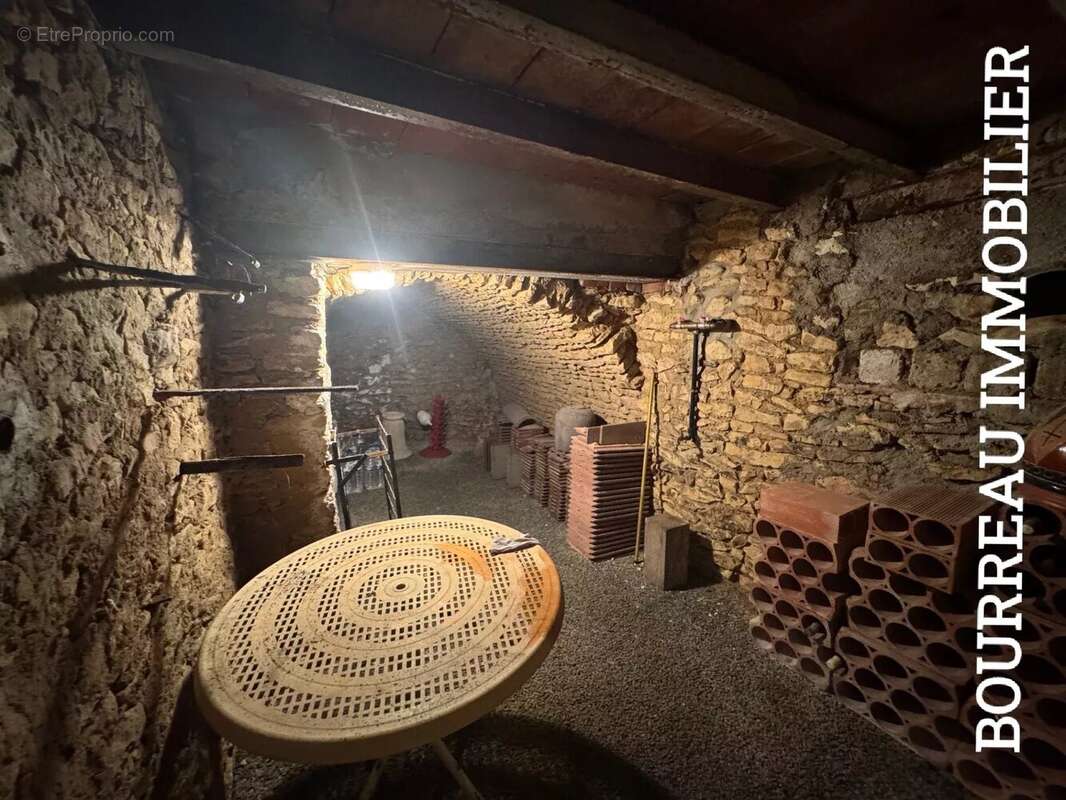 Maison à CHAMPLAY