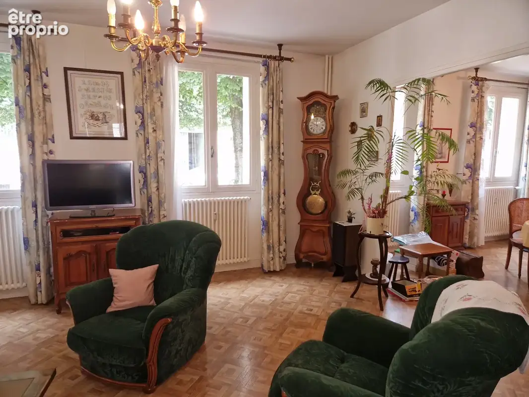 Centre ville appartement avec stationnement - photo 3