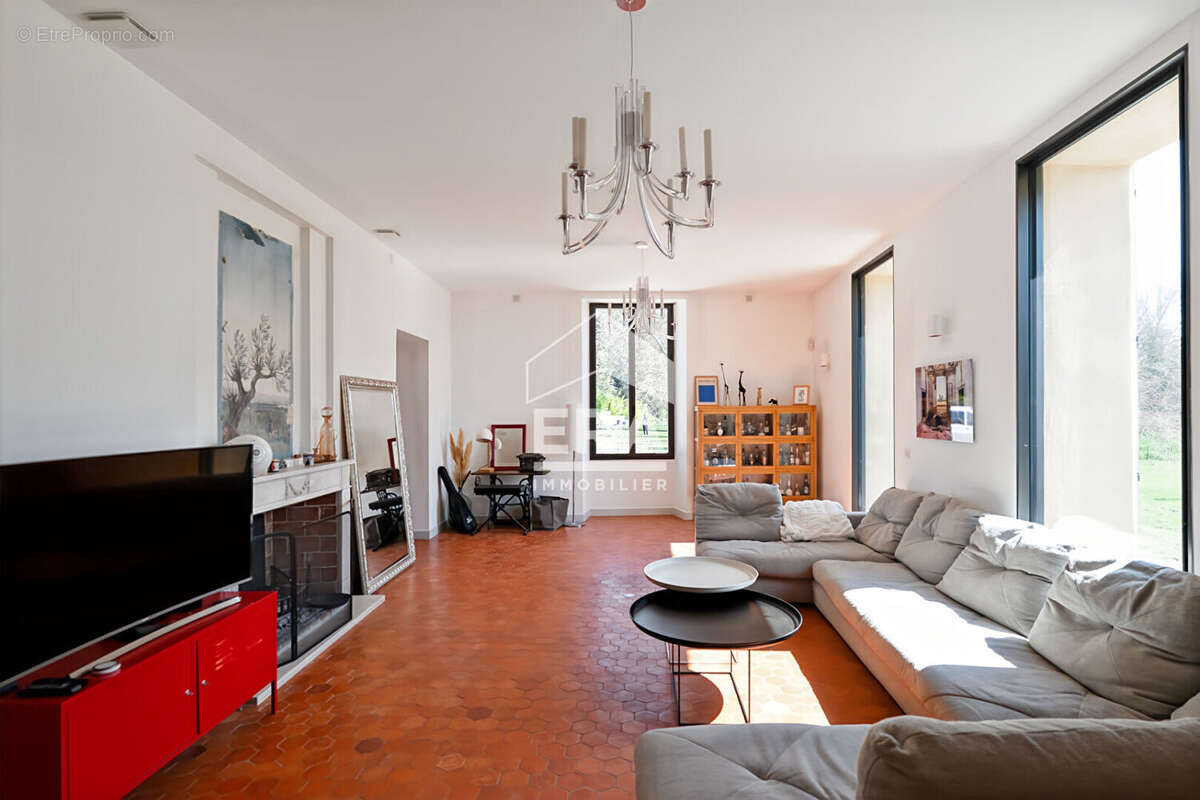 Maison à CABRIES