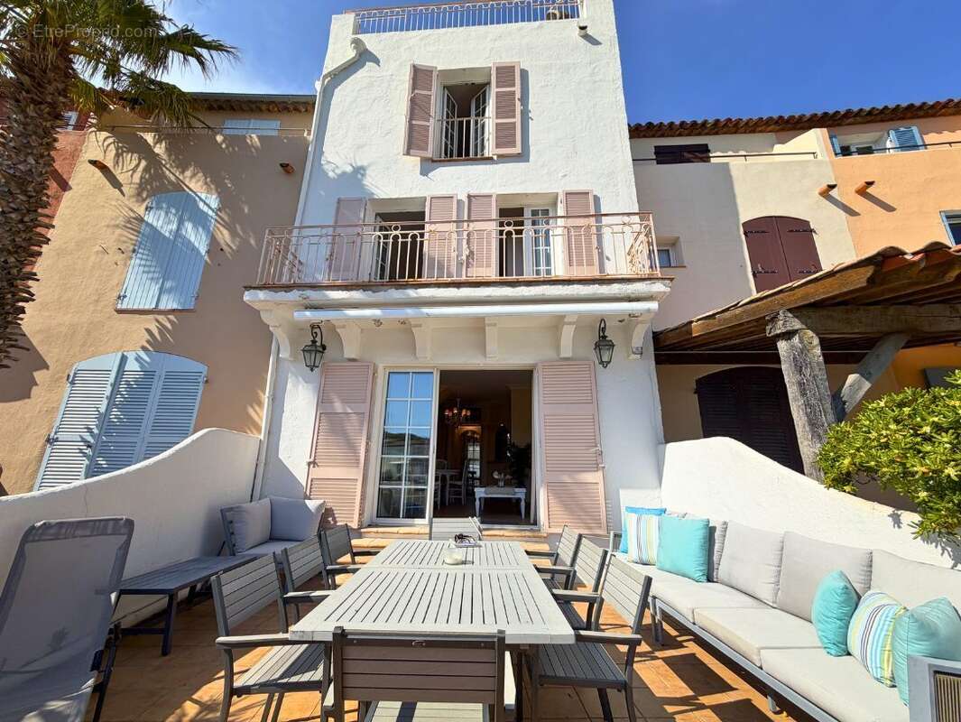 Maison à GRIMAUD