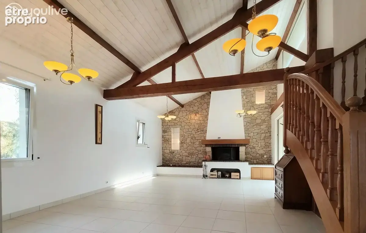 Maison de caractère – 9 pièces – Maulévrier - photo 2