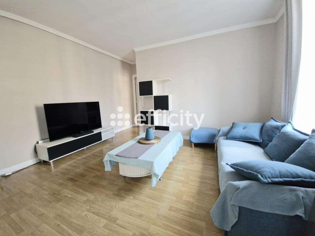 Appartement à BONDY