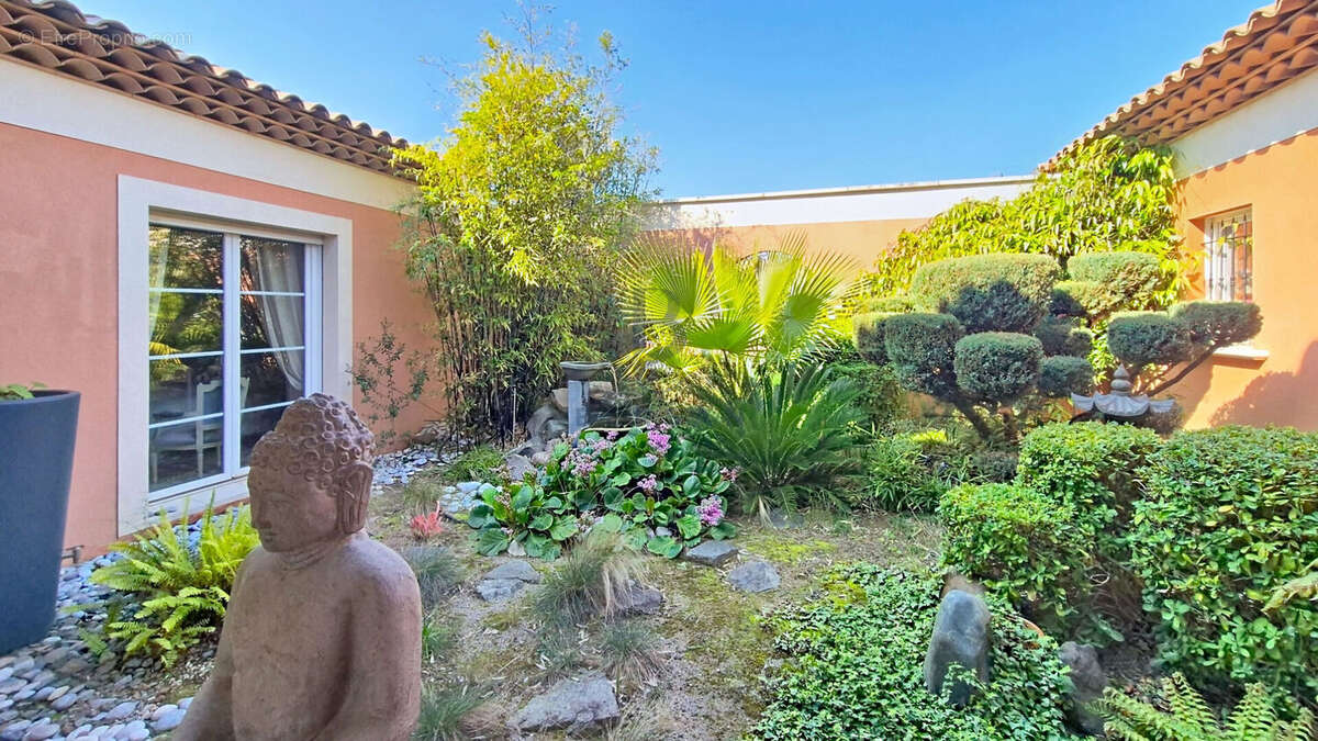 Maison à SAINT-RAPHAEL