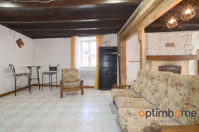  Charmante maison de village à rénover – Villeneuve, Brigueuil (Charente) - photo 5