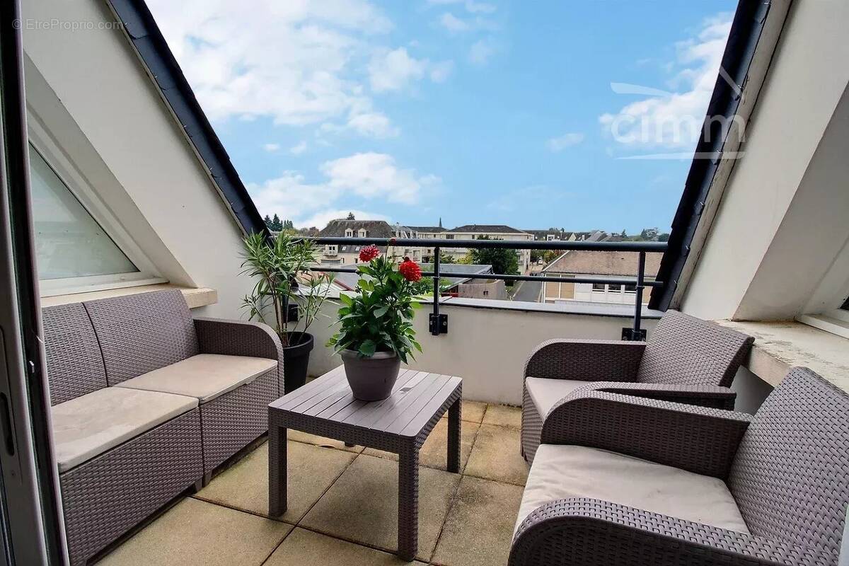 Appartement à BALLAN-MIRE