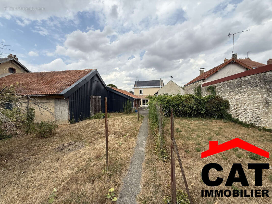 Maison 154 m² à Marolles-Sur-Seine  - photo 4