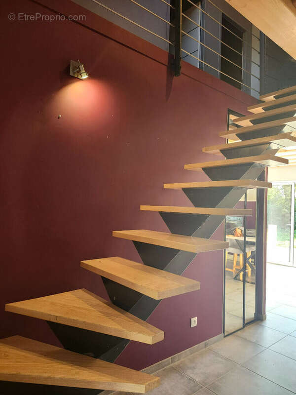 Maison à MONT-SOUS-VAUDREY