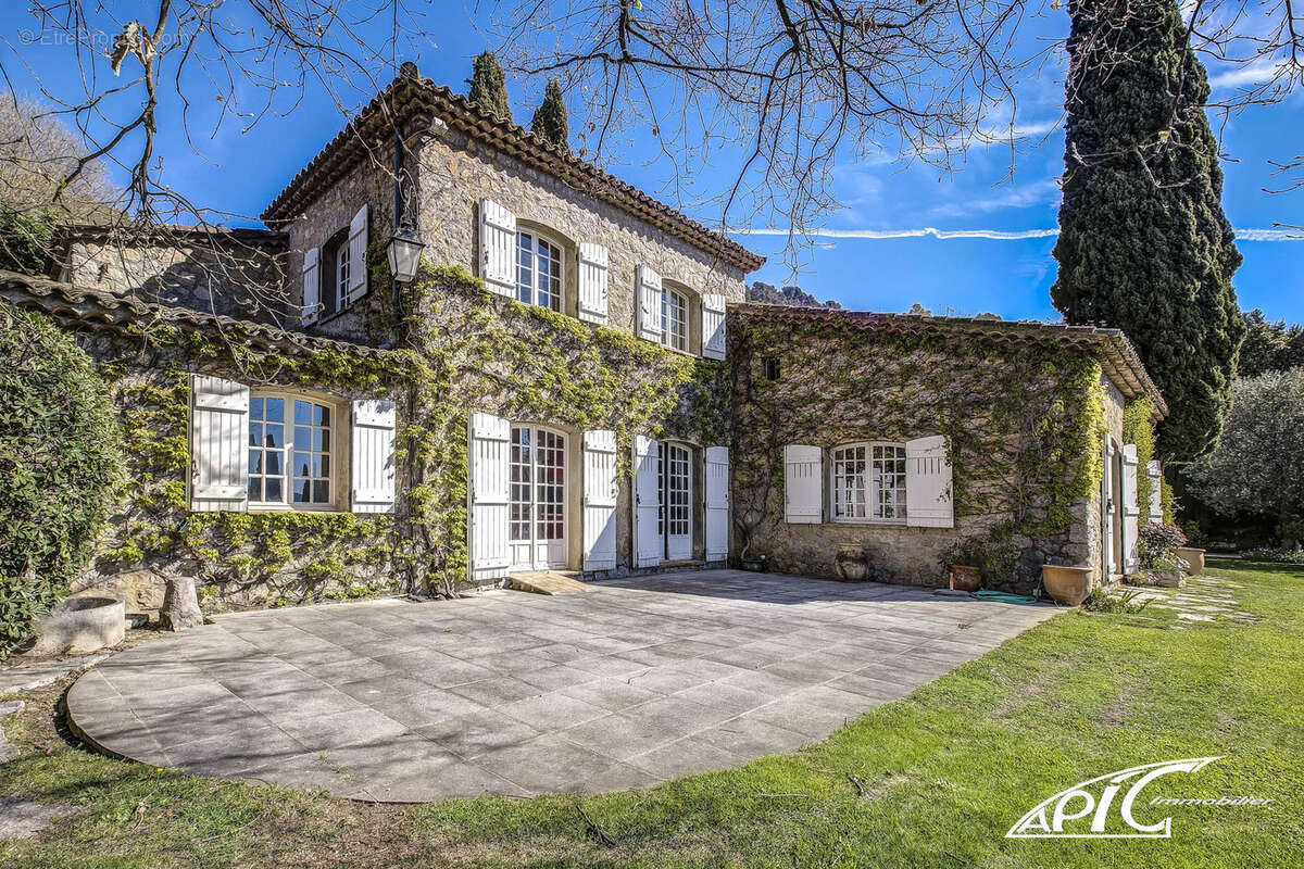 Maison à CABRIS