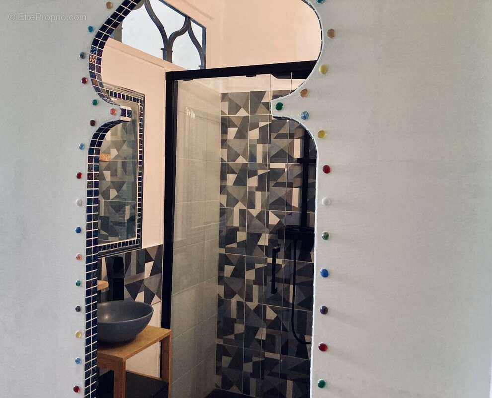Maison à CROS