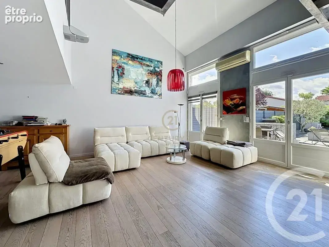 Maison 184 m² à Lorette  - photo 4
