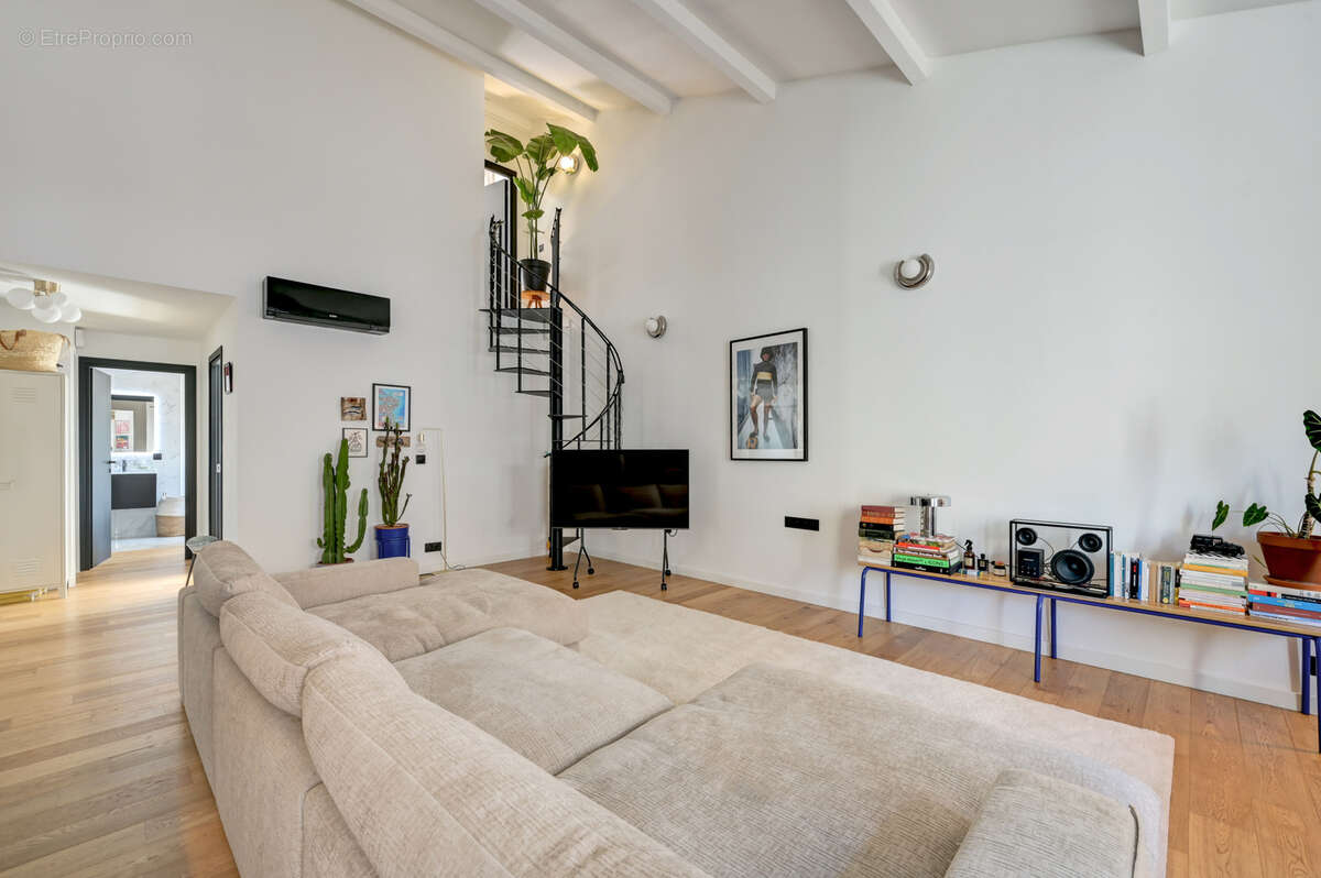 Appartement à MARSEILLE-8E