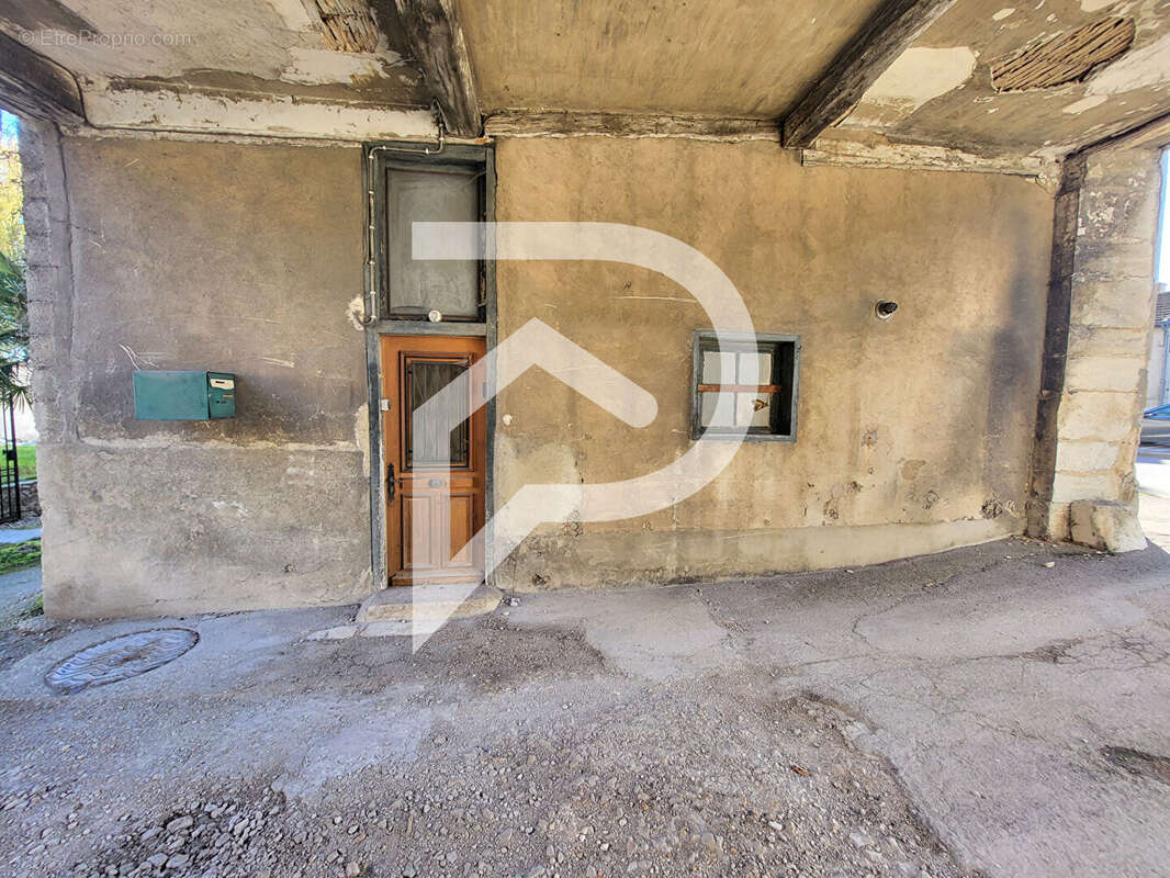 Maison à BAR-SUR-AUBE