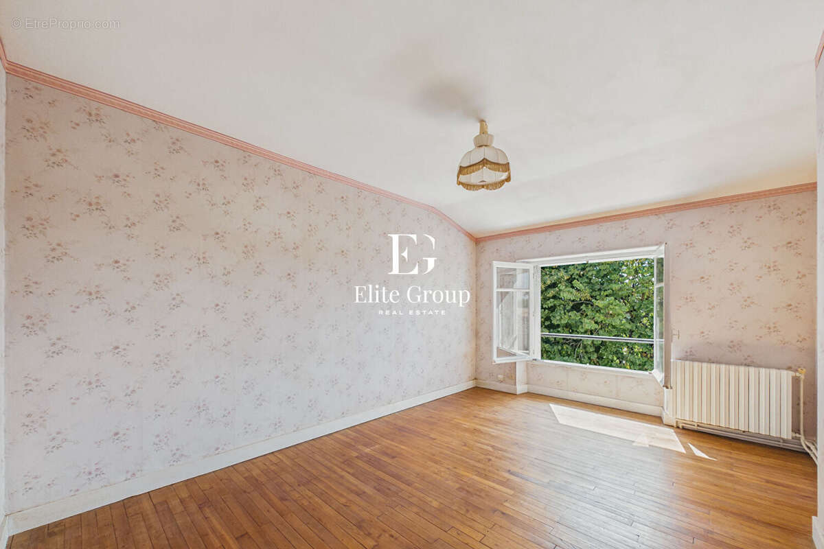 À vendre maison a restaurer 185 m² sireuil - photo 10