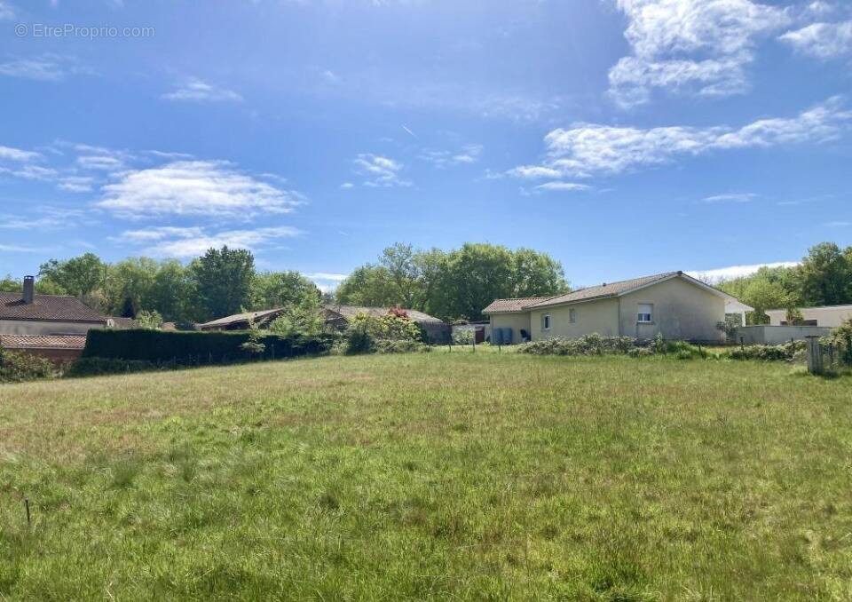 Terrain à ARTIGUES-PRES-BORDEAUX