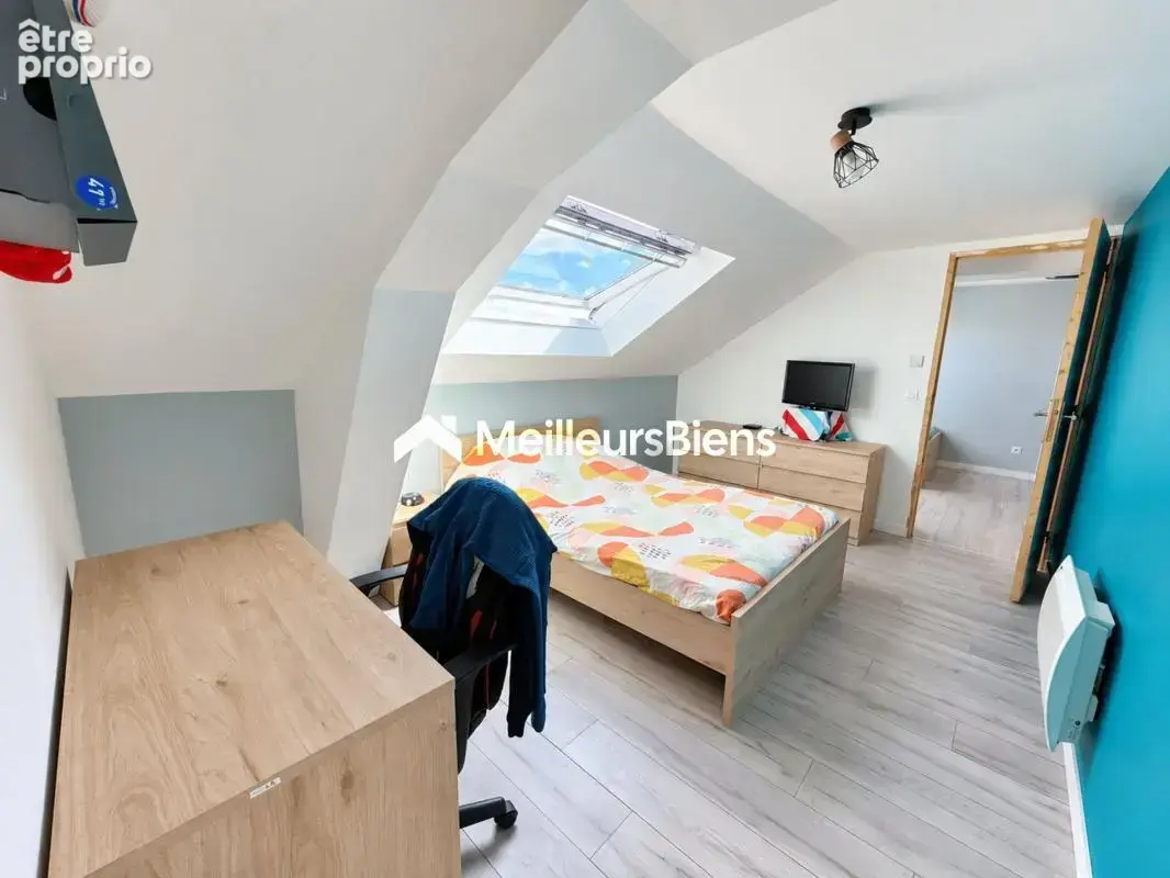 VAIGES – Maison – 3 chambres + bureau – Garage 65 m² – Terrain 717 m² - photo 4