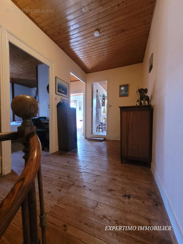 Maison à JONZAC
