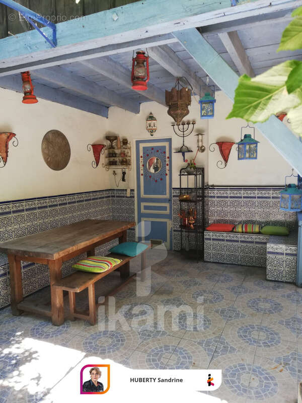 Livry Gargan, secteur Jacob grande maison de 220 m2 idéal artisan ou profession libérale - photo 21
