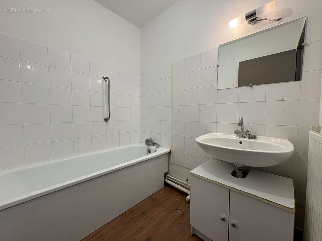Appartement à SAN-MARTINO-DI-LOTA