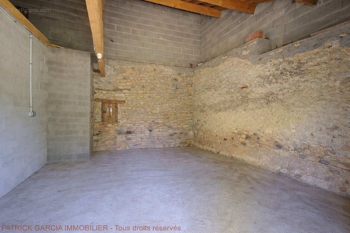 Maison à COURSON-LES-CARRIERES