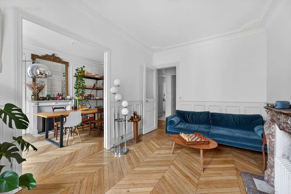 Appartement à PARIS-12E