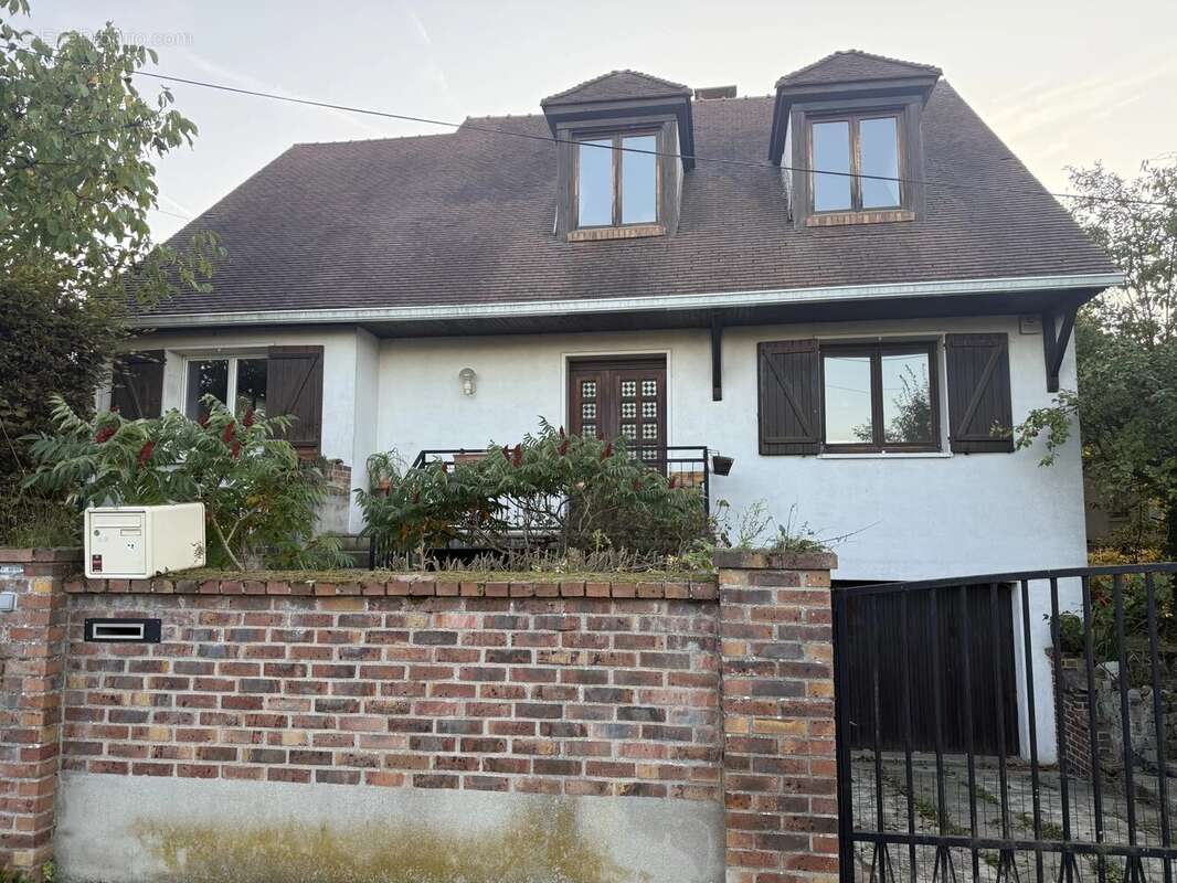 Maison à CHELLES