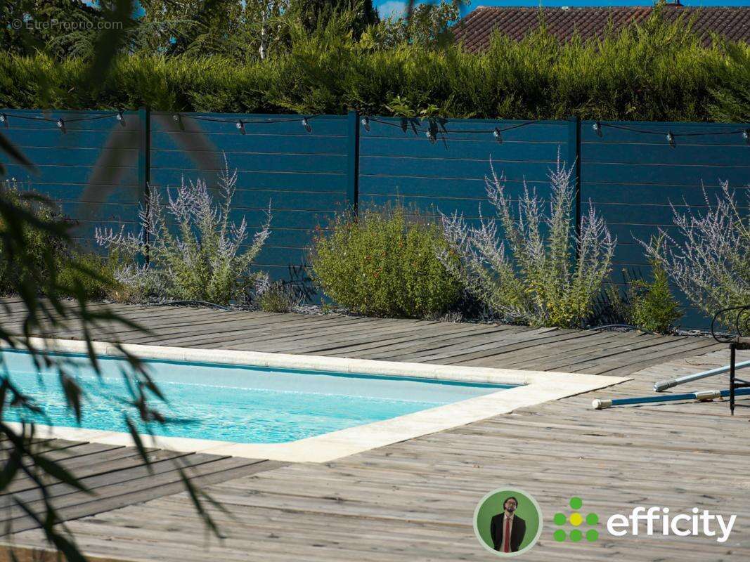 Maison 230 m² à Montmerle-Sur-Saone  - photo 23