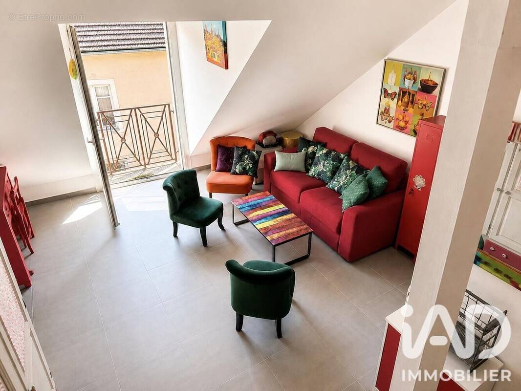 Photo 1 - Appartement à MONDONVILLE-SAINT-JEAN