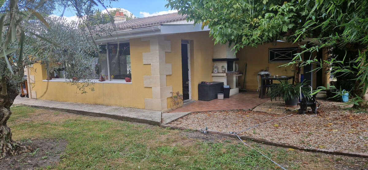 LUDON maison 120 m2 garage,  carport double, terrasses, piscine sur 909 m2 clos et arboré sans vis-à-vis - photo 6