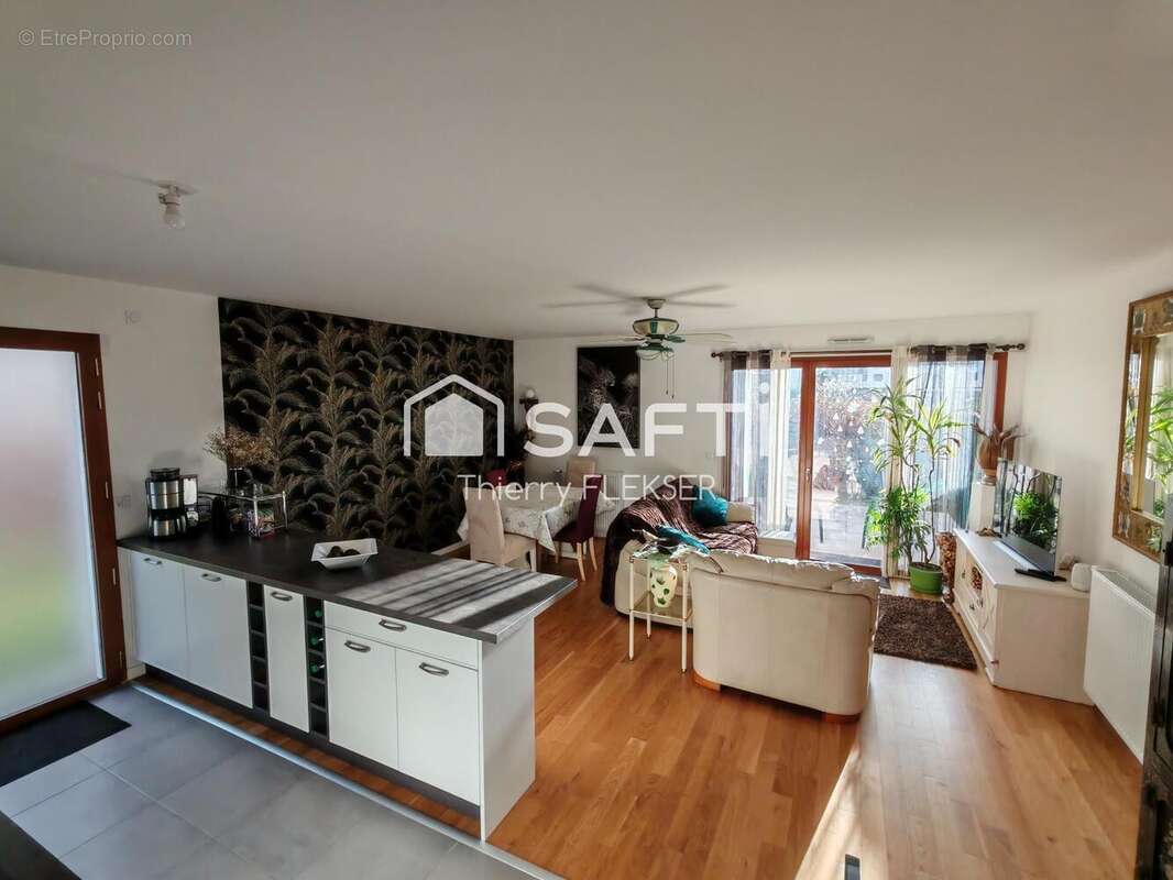Photo 3 - Appartement à L'ISLE-ADAM