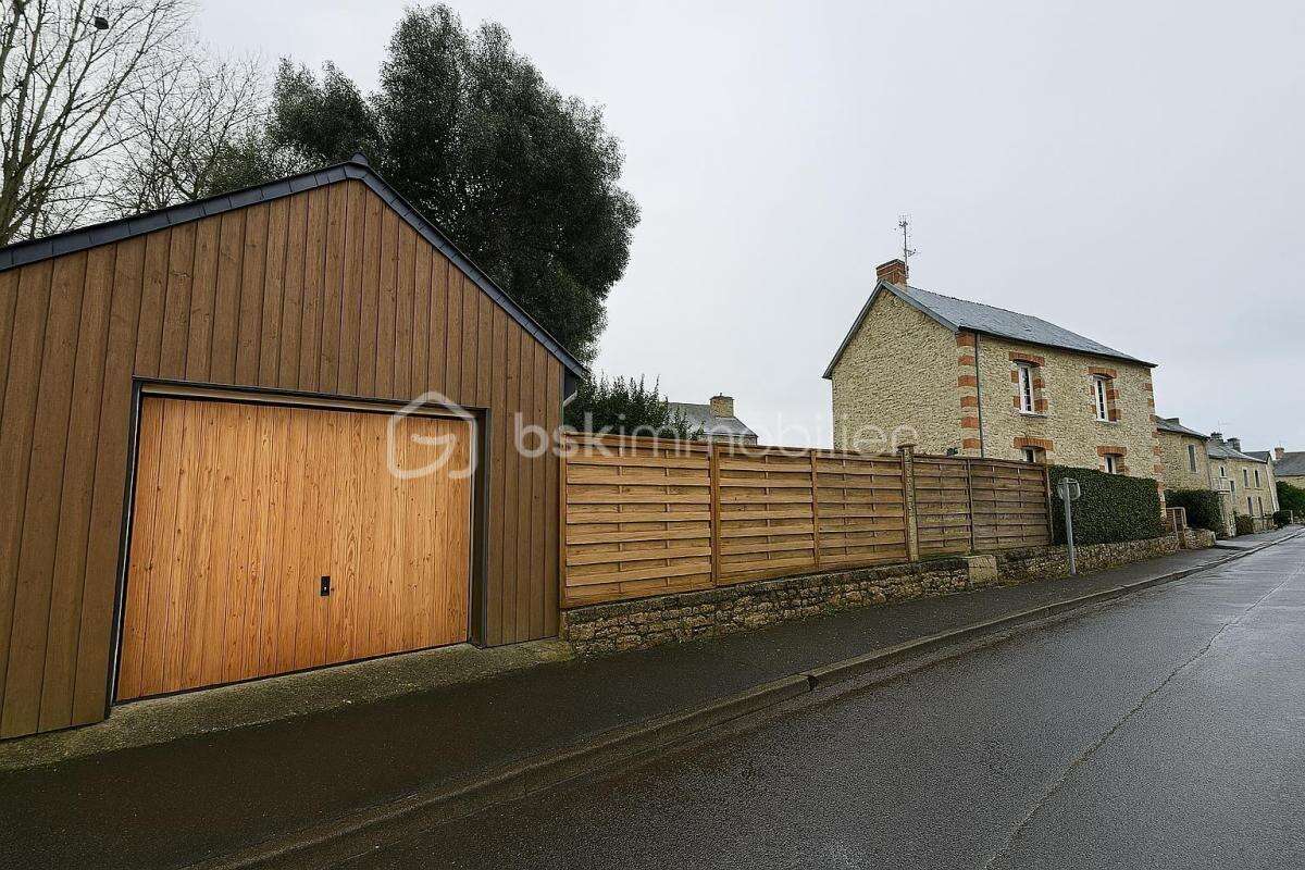 Maison à BARENTON