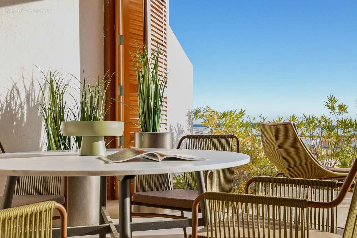 Appartement à CANNES