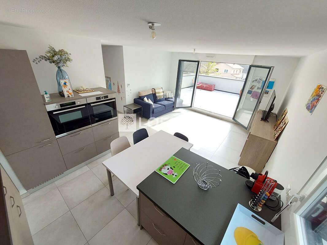 Unique ! F3 cosy dans superbe résidence contemporaine avec terrasse 44 m2 + grand garage - photo 2