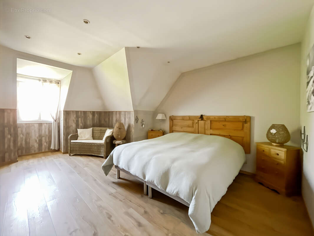 Maison à BREUIL-LE-SEC