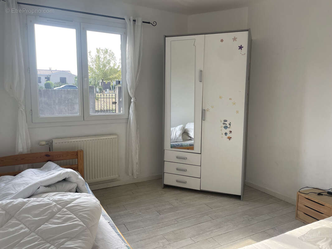 Maison de plain-pied de type 5 de 115 M2 avec piscine sur 697 M2 - photo 19