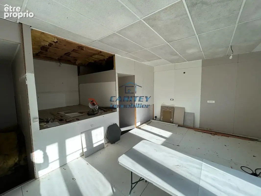 Maison de 147 m2 avec grand atelier et terrain de 10 ares 85 caCARITEY Immobilier vous présente cette belle o - photo 20