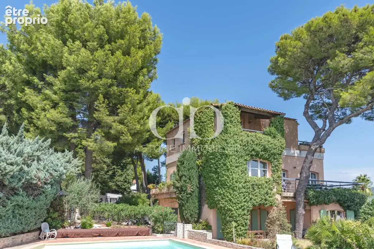 Cassis / propriete avec une vue magnifique - photo 11