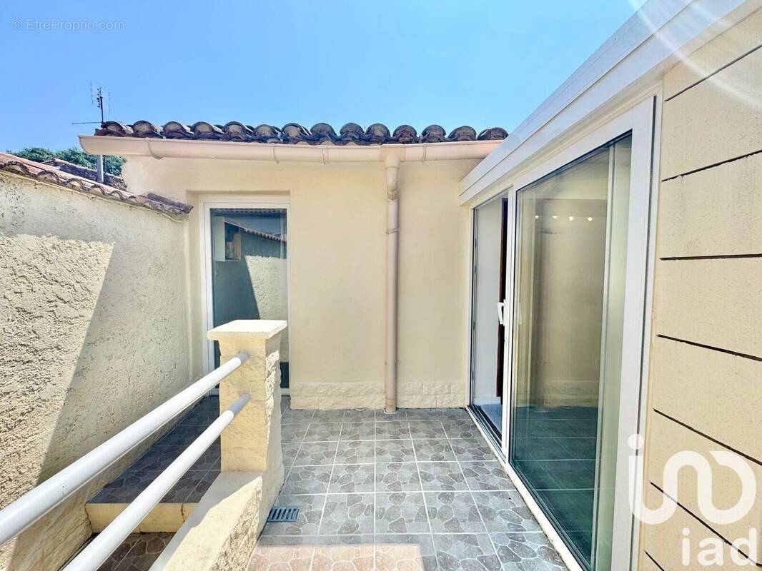 Photo 1 - Maison à NIMES