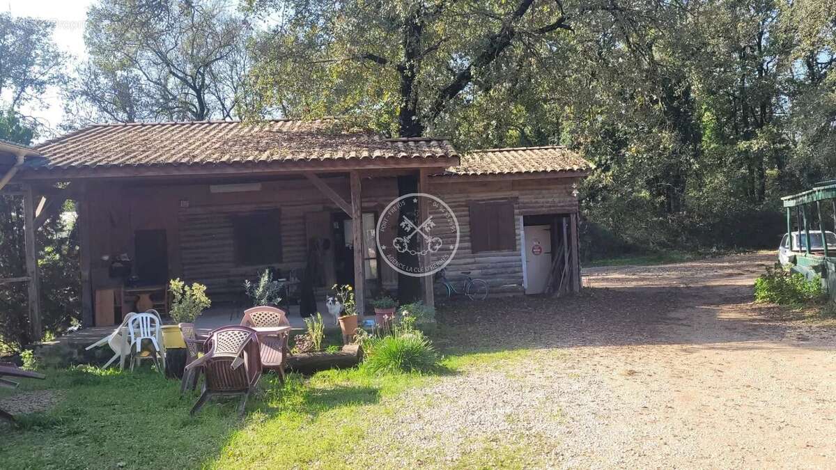 Maison à MONTAUROUX