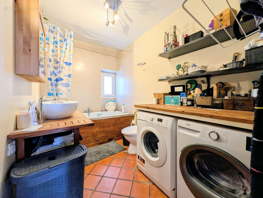 Maison à JARVILLE-LA-MALGRANGE