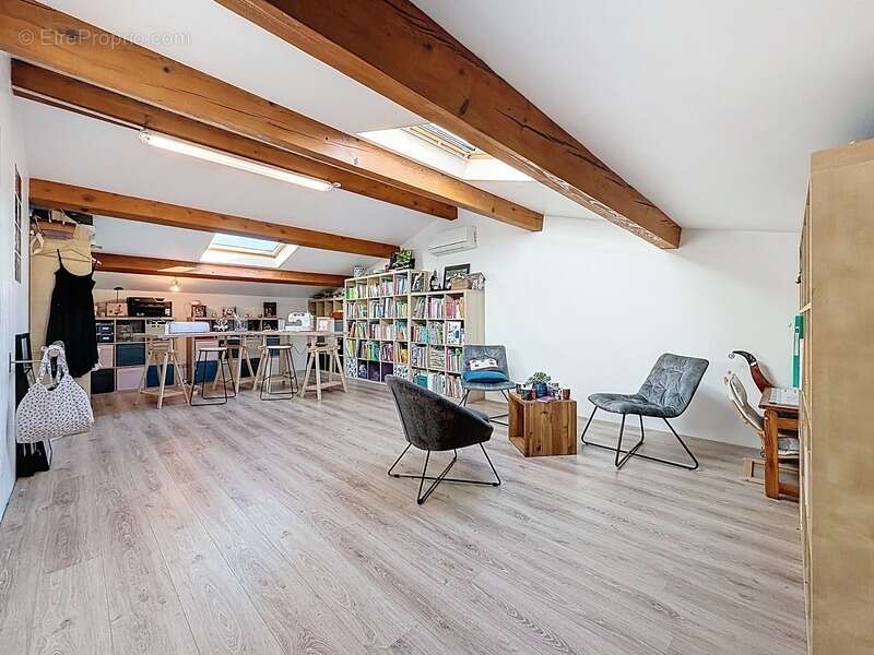 Maison à USCLAS-DU-BOSC