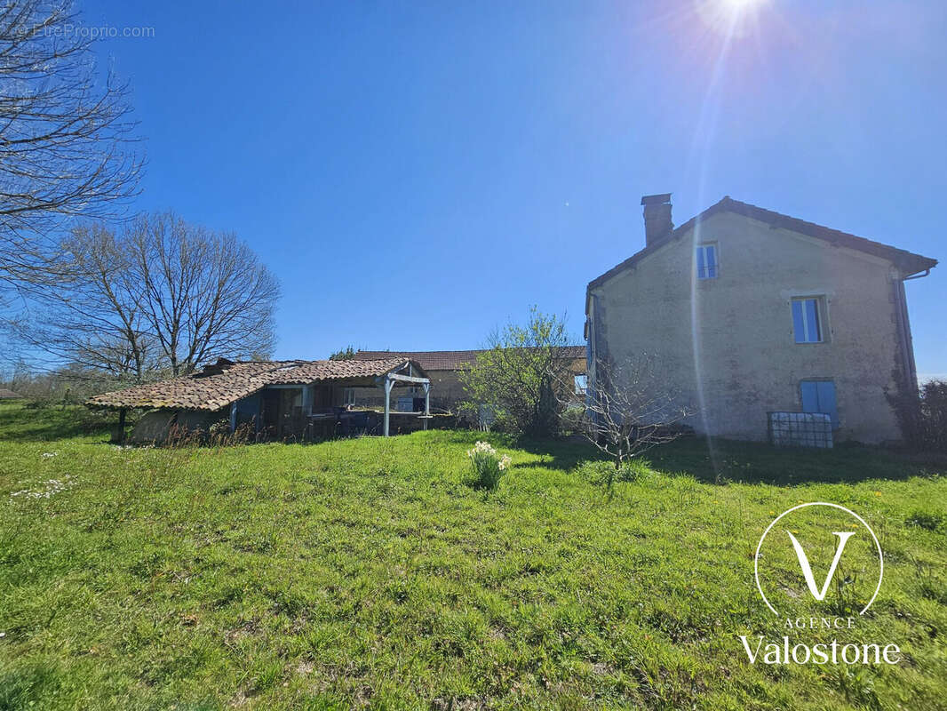 Maison 163 m² à Cazalis  - photo 5